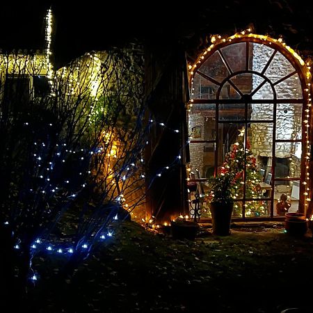 Gite Loustalneve Bourg-de-Visa Zewnętrze zdjęcie